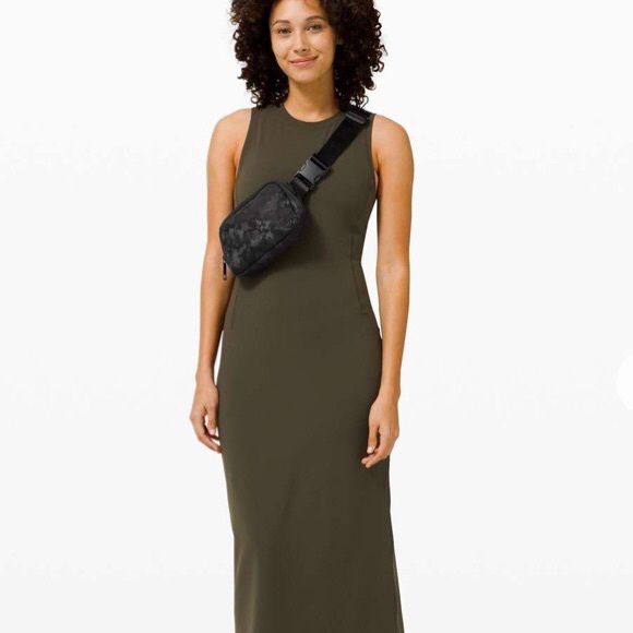 LULULEMON Fragment Camo Jacquard Everywhere Belt Bag EUC - Picture 2 of 8